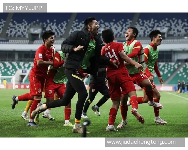 武汉足球队的转型之路：从传统强队到现代化职业俱乐部的蜕变之旅